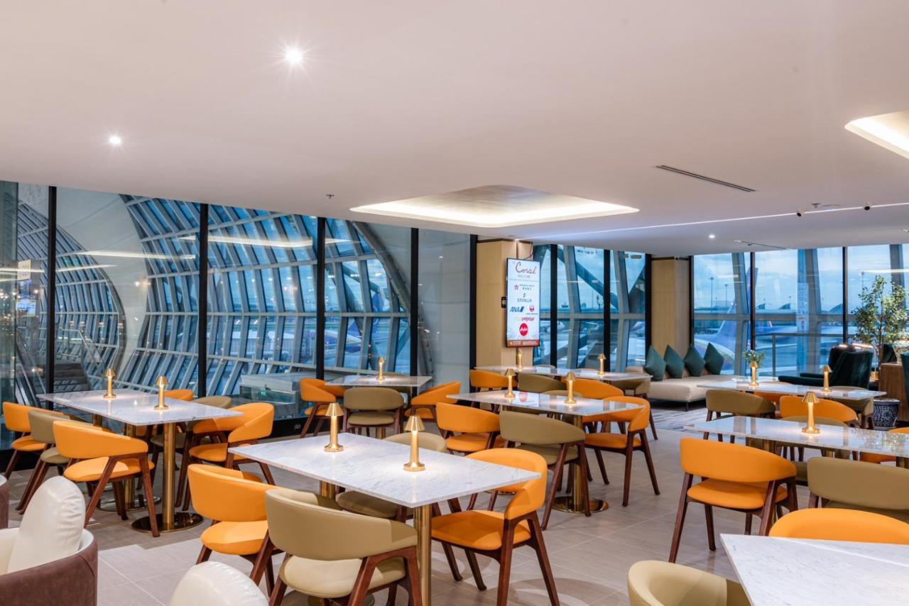 The Coral Cosmo Lounge Concourse C - Airport Lounge Service - International Transit Area - 6 Hours Stay サムットプラーカーン エクステリア 写真