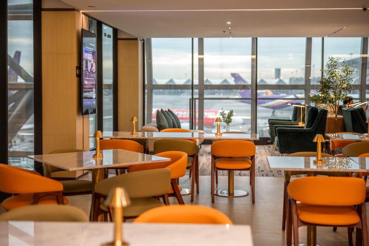 The Coral Cosmo Lounge Concourse C - Airport Lounge Service - International Transit Area - 6 Hours Stay サムットプラーカーン エクステリア 写真