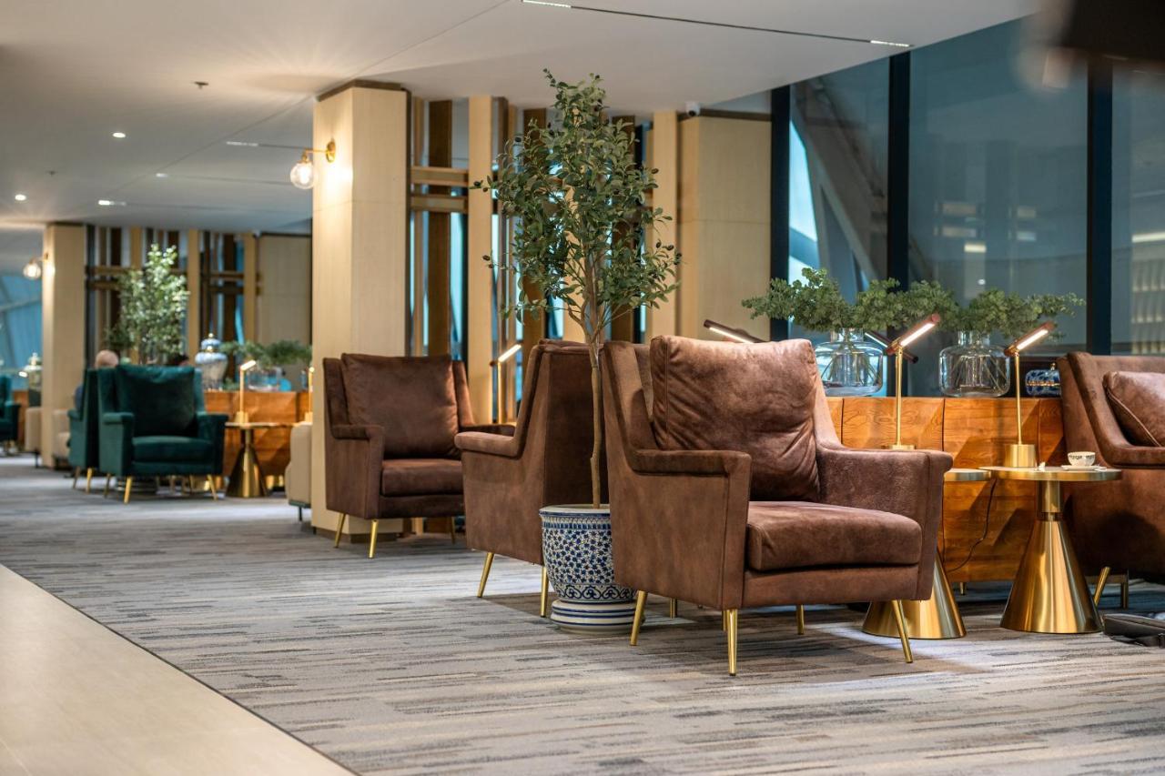 The Coral Cosmo Lounge Concourse C - Airport Lounge Service - International Transit Area - 6 Hours Stay サムットプラーカーン エクステリア 写真
